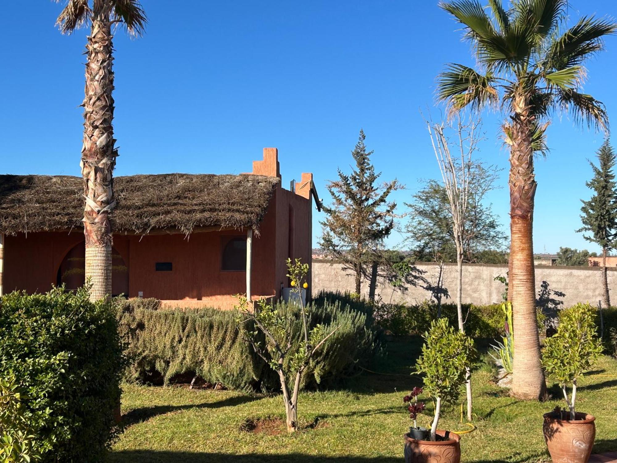 Les Orangers De l'Ourika Hotel Douar Akkara Bagian luar foto