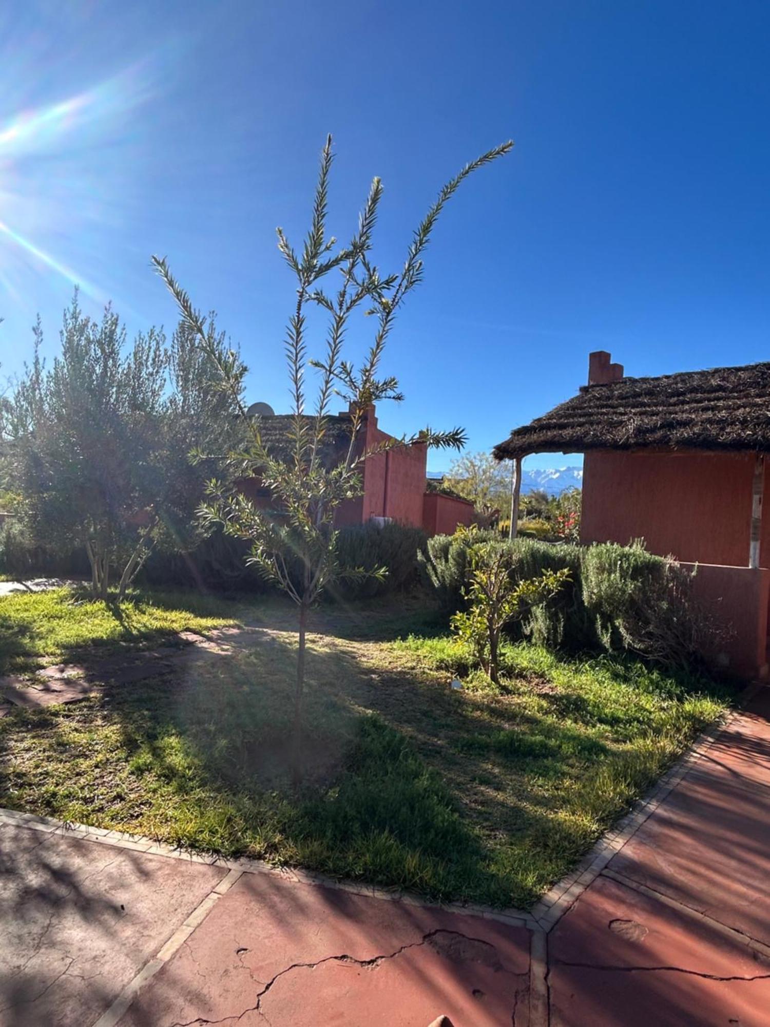Les Orangers De l'Ourika Hotel Douar Akkara Bagian luar foto