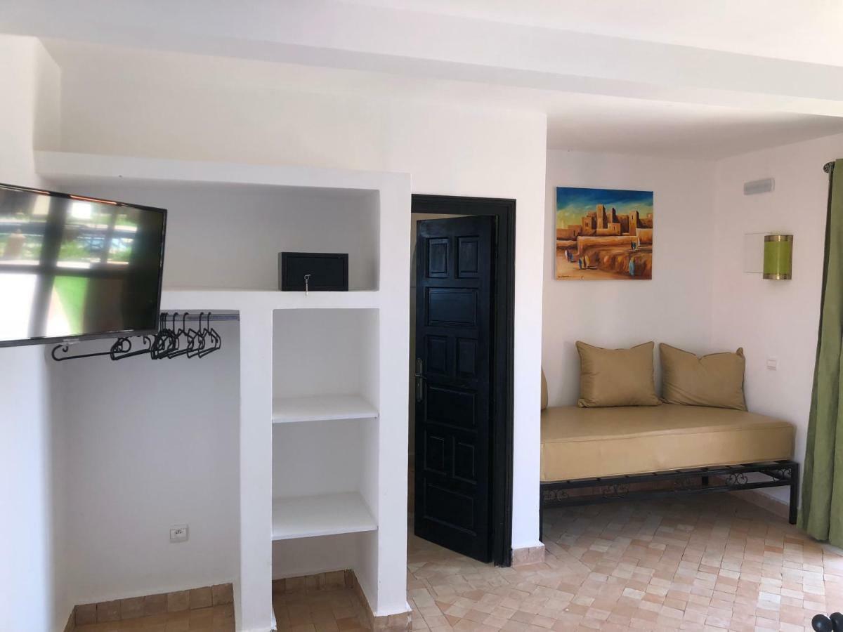 Les Orangers De l'Ourika Hotel Douar Akkara Bagian luar foto