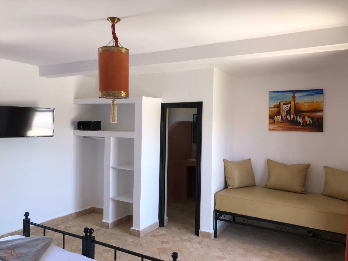Les Orangers De l'Ourika Hotel Douar Akkara Bagian luar foto