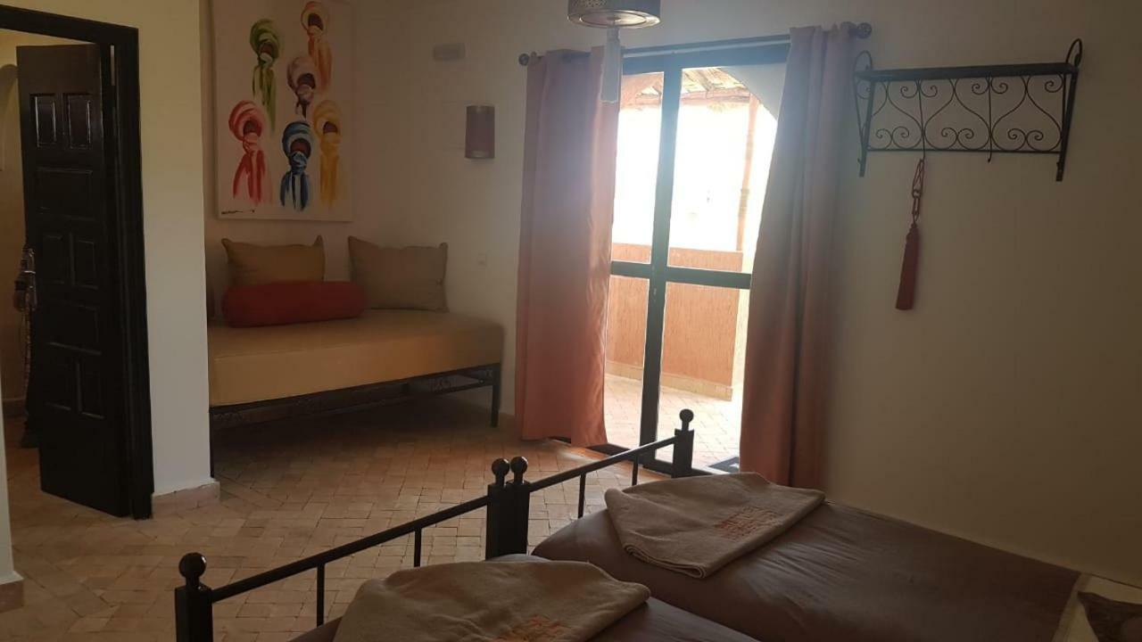Les Orangers De l'Ourika Hotel Douar Akkara Bagian luar foto