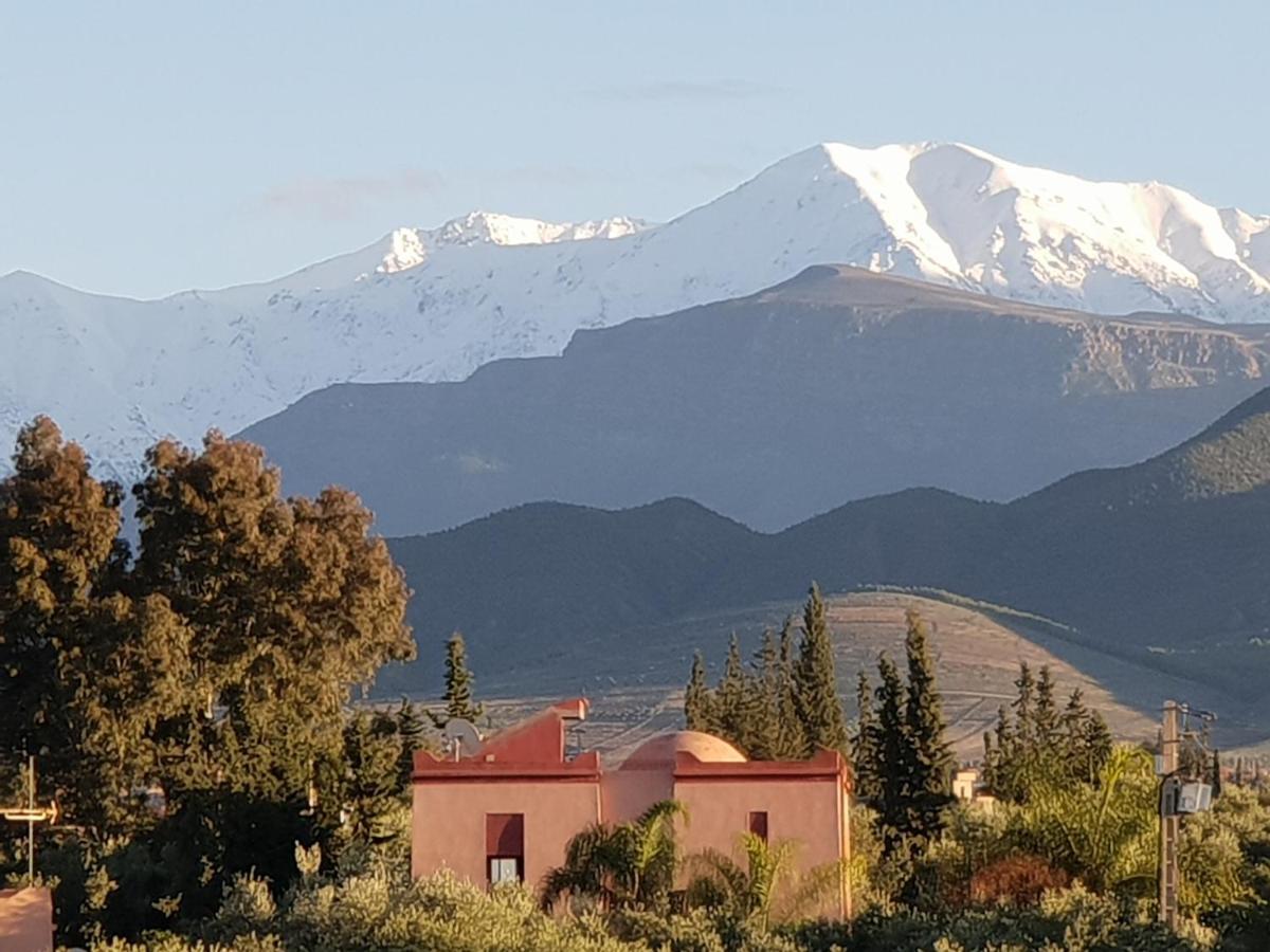 Les Orangers De l'Ourika Hotel Douar Akkara Bagian luar foto