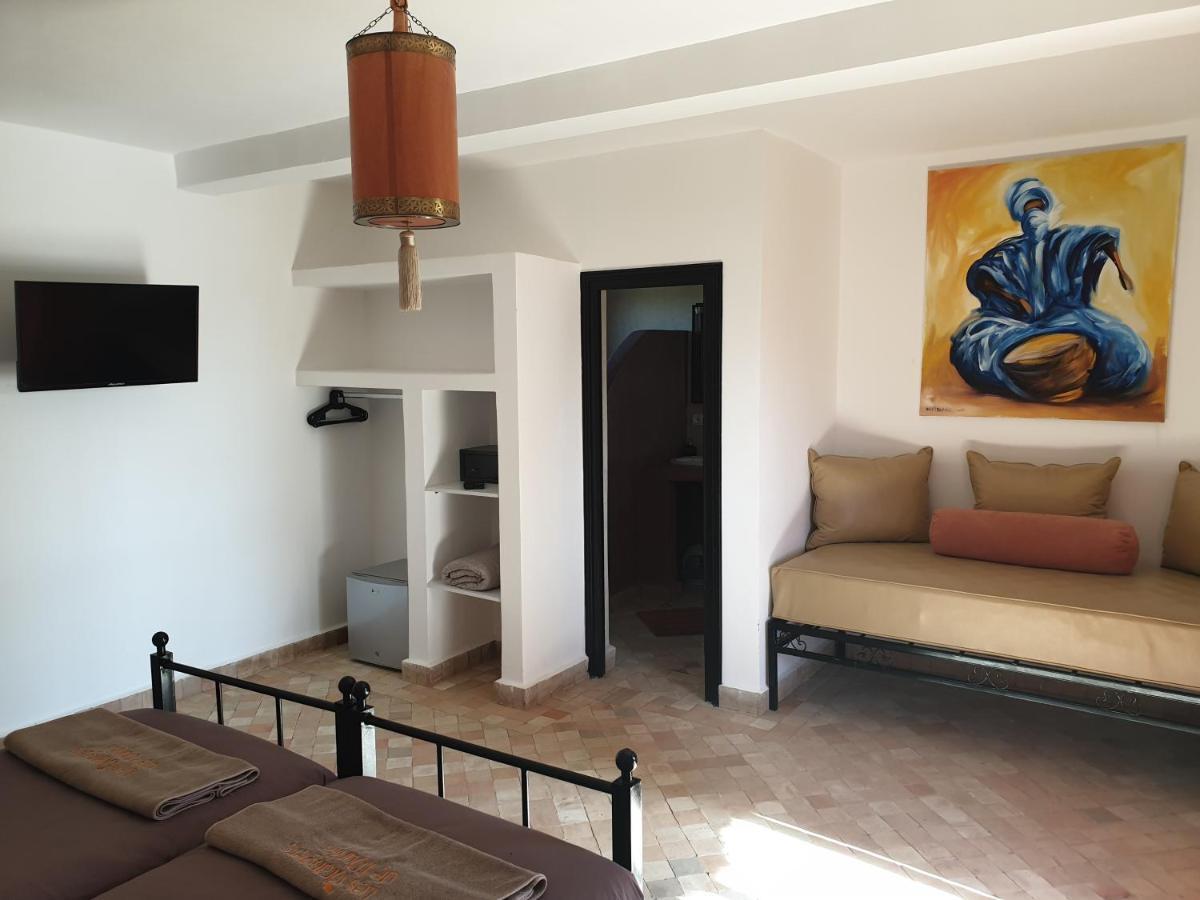 Les Orangers De l'Ourika Hotel Douar Akkara Bagian luar foto